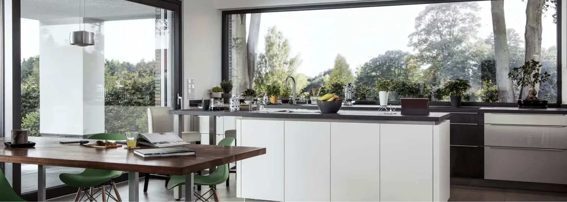 Fenêtre aluminium haut de gamme SEPALUMIC installée par PEVESCAL en Bourgogne-Franche-Comté